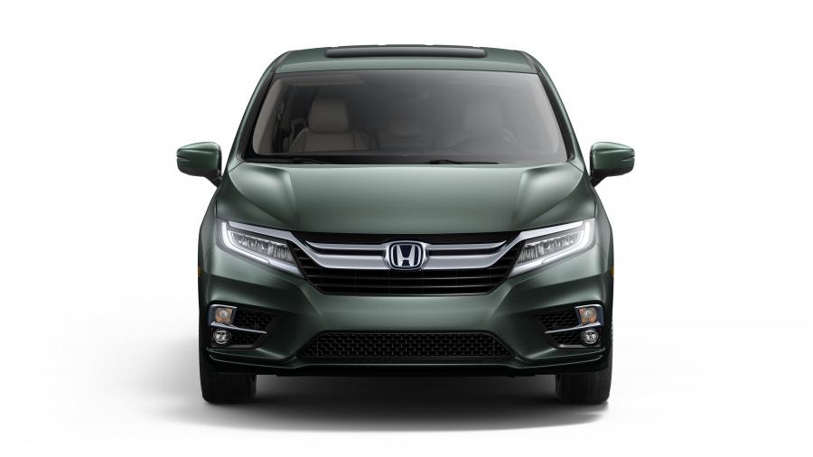  Honda Odyssey 2017 года  (фото 32 из 160)